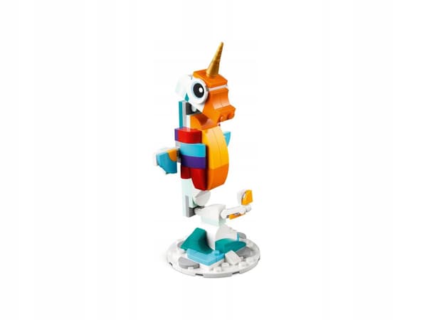 LEGO Creator 3in1 liikkuva yksisarvinen hevonen riikinkukko 3in1 31140