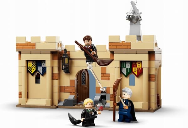 LEGO Harry Potter 76395 Hogwarts flyveundervisning