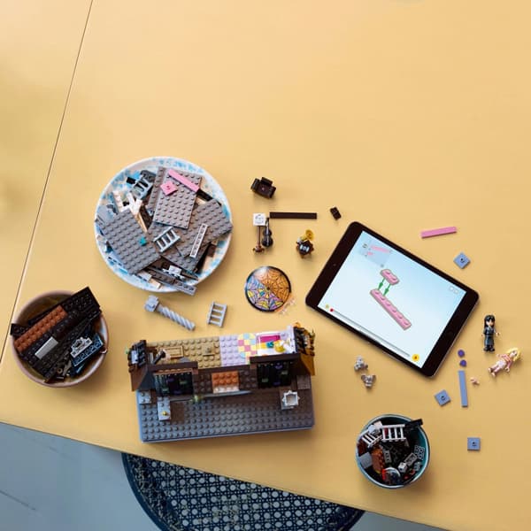 LEGO 76781 keskiviikkona keskiviikkona ja Enidin huone Uutta