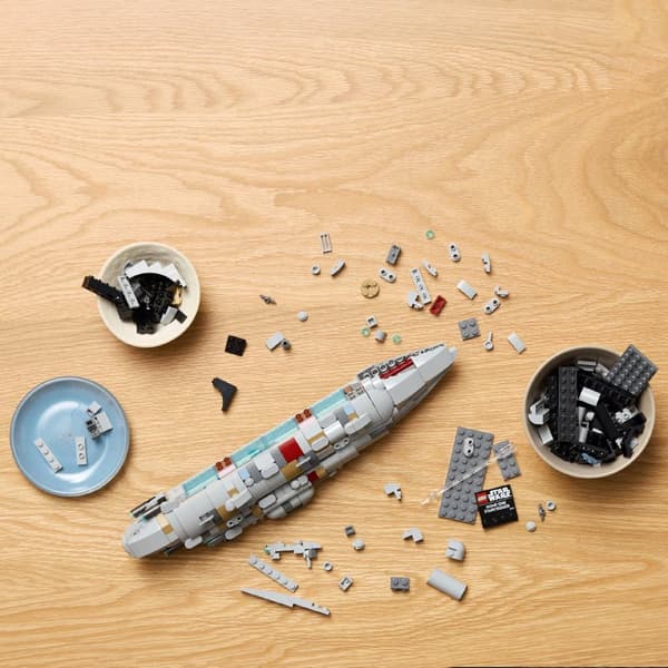 LEGO Star Wars 75405 Home Class Cruiser One New 18+