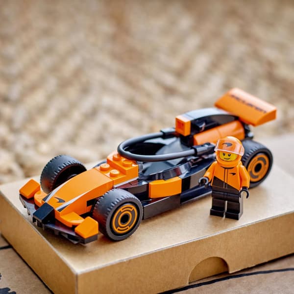 LEGO City 60442 F1 Driver & McLaren Racer Formel 1 Racerbil