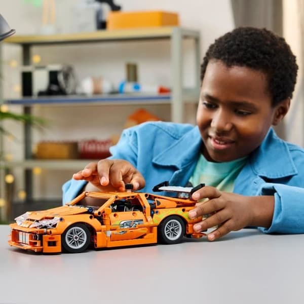 LEGO Technic 42204 Fast and Furious Toyota Supra MK4 - Bil leksak för pojkar från 9 år