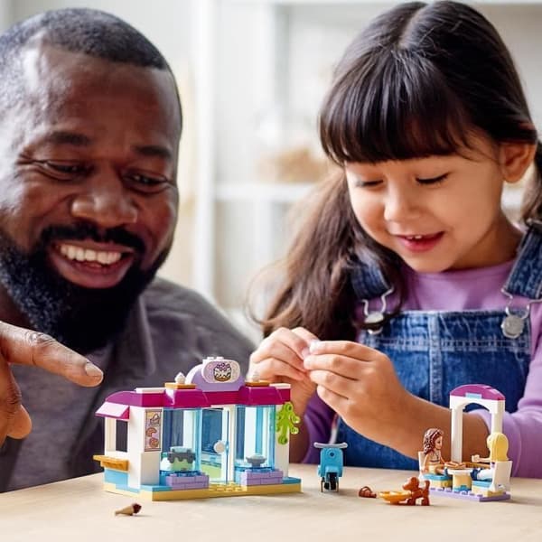LEGO® 4+ Friends 41440 Heartlake City Bakery Lekset med Stephanie och Olivia Minidolls