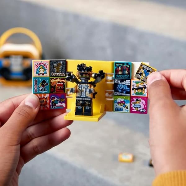 LEGO® 43107 VIDIYO™ Hiphop Robot BeatBox Music Video Clip Creator, Musical Toy, Augmented Reality Set App med