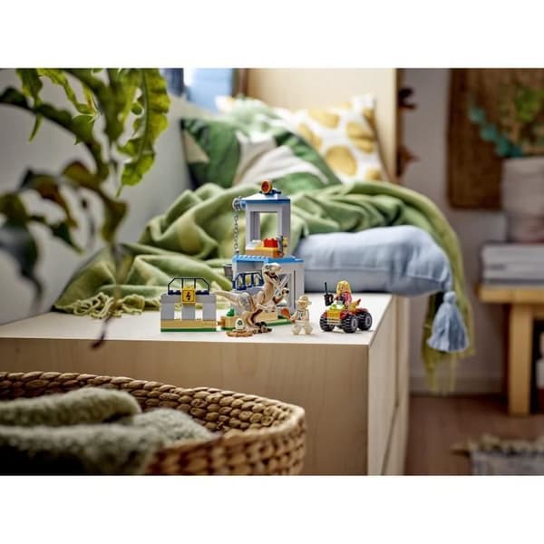 LEGO® Jurassic Park 76957 Velociraptor Escape Toy med dinosaurie och bil