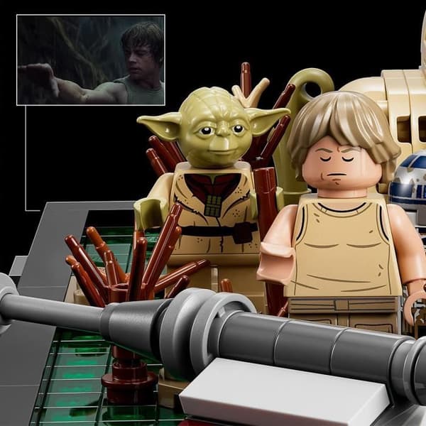 LEGO® Star Wars 75330 Diorama of Jedi Training on Dagobah Model Kit för vuxna