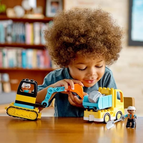 LEGO® 10931 DUPLO lastbil och grävmaskin, entreprenadmaskinleksak för barn från 2 år