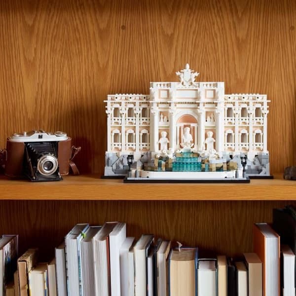 LEGO Arkitektur 21062 Fontana di Trevi - Byggsats för vuxna om Rom