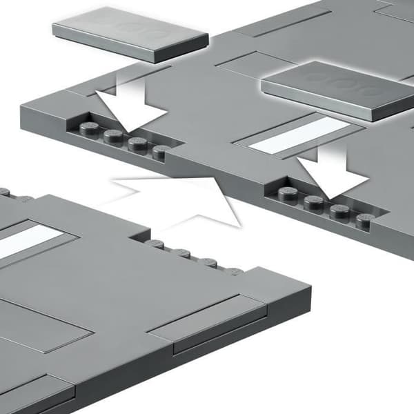 LEGO® City 60304 byggbar korsning, stadsbyggnadsspel med sammankopplade skyltar och vägar för pojkar eller flickor