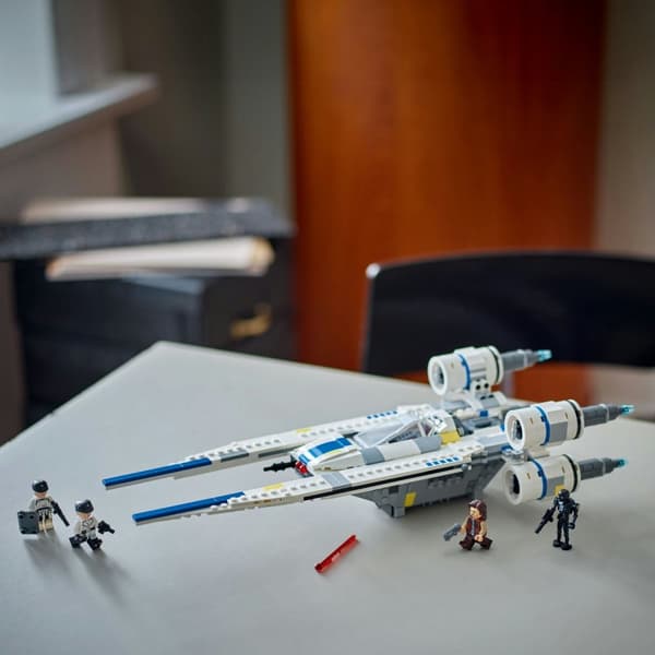 LEGO Star Wars - Rebel U-Wing Starfighter