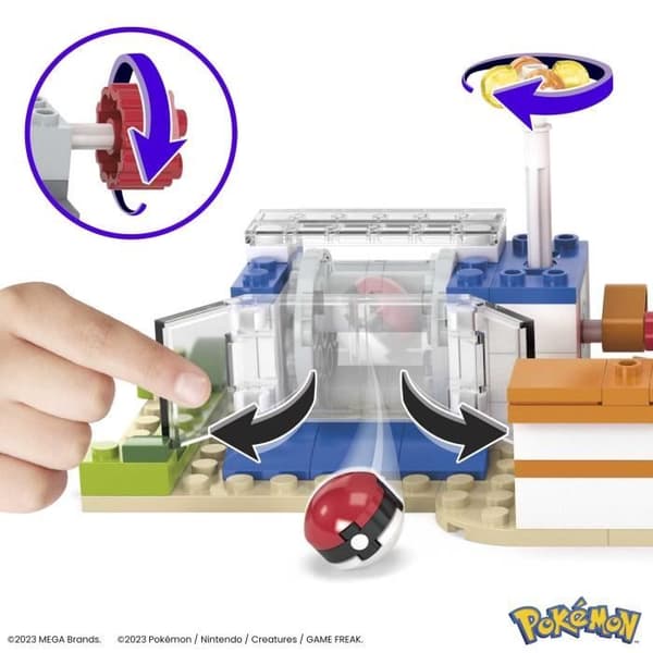 MEGA Pokémon Forest Pokémon Center Building Toy (648 st) HNT93