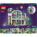 Miniatyrbild 6 av 6: LEGO® 42621 Friends Heartlake City Hospital, leksak med helikopter och minifigurer inklusive hösten och en hund