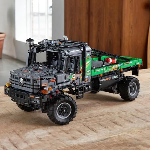 LEGO® Technic 42129 Mercedes-Benz Zetros fjärrkontroll 4x4 testbil, modellbil Mercedes, fjärrkontroll lastbil, vuxna