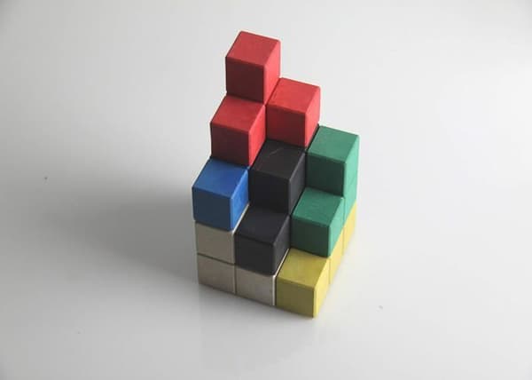 Wissner - Wissner080555.000 - (R) AKTIV lernen - SOMA-kub, 7 färgade element, i biologiskt nedbrytbar låda - RE-Wood(R)