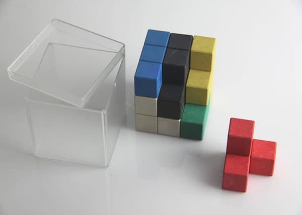 Wissner - Wissner080555.000 - (R) AKTIV lernen - SOMA-kub, 7 färgade element, i biologiskt nedbrytbar låda - RE-Wood(R)