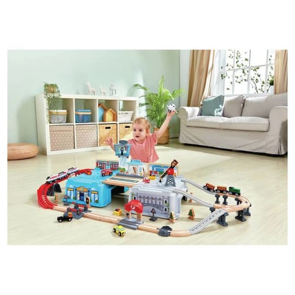 Tågleksak - HAPE - Stadslandskapståg - 87 element - Blandat - Åldrar 3 och uppåt