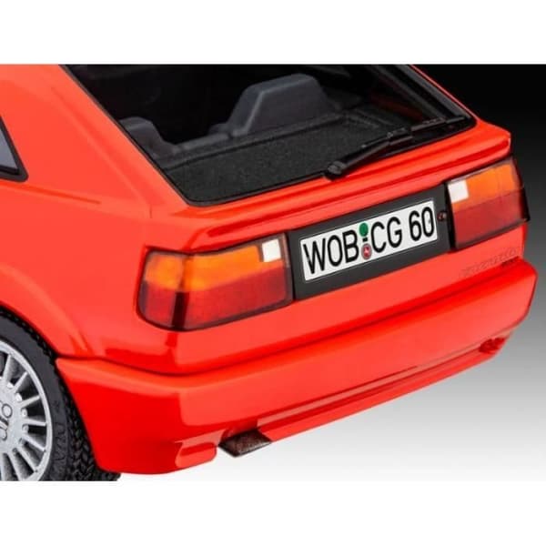 Revell Model Kit I VW Corrado Presentset I Skala 1:24 I Nivå 4 Byggsats I Antal delar