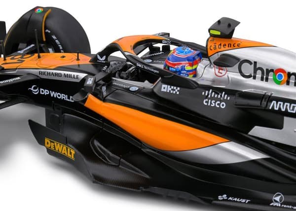 Solido - S1811202 - 1:18 MCLAREN MCL60 E.PIASTRI Storbritannien GP 2023, Multicouleur