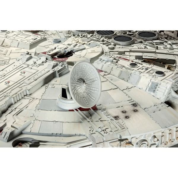 Plastmodell - REVELL - SW Millenium Falcon - 52 delar - Star Wars