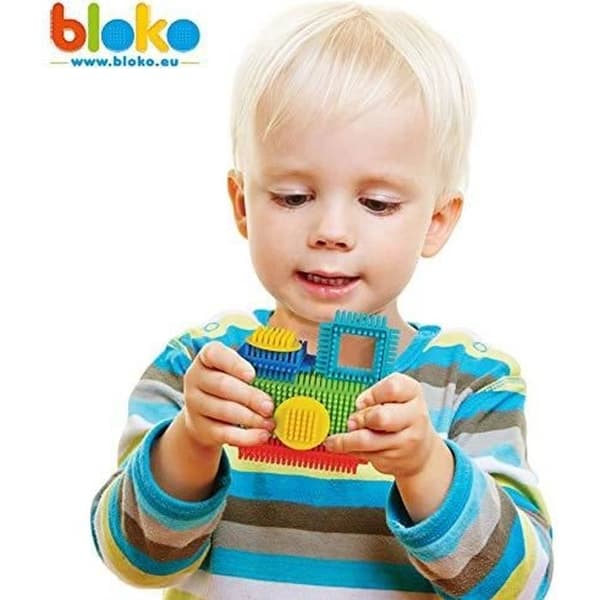 Byggspel - BLOKO - Box med 100 st med 4 familjefigurer - Från 12 månader