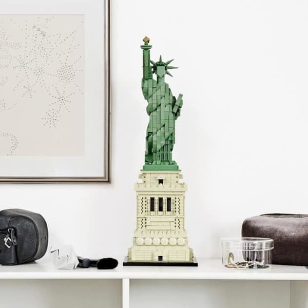 LEGO Architecture 21042 Frihedsgudinden