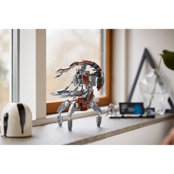LEGO Star Wars™ 75381 Droidika - Avaruusrakennussetti aikuisille