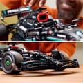 Pikkukuva 3 / 6: LEGO Technic 42171 Mercedes-AMG F1 W14 E Performance Replica -pöytäkoriste