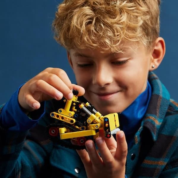 LEGO 42163 Technic Bulldozer, byggleksak för barn, grävmaskinsfordon