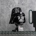 Miniatyrbild 2 av 5: LEGO Star Wars™ 75304 Darth Vader™ hjälm, byggsats för vuxna, samlarmodell, presentidé