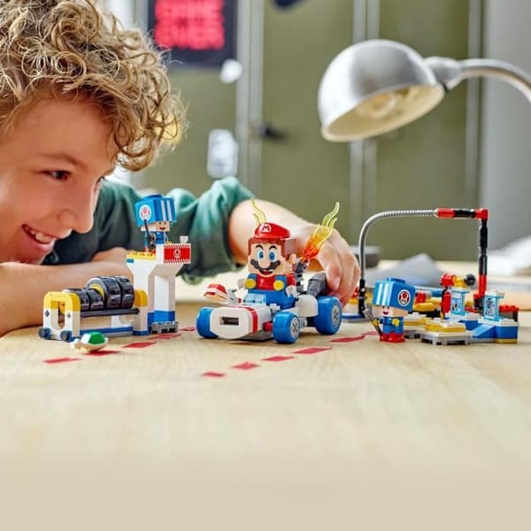 LEGO Super Mario 72035 Mario Kart – Toads Garage – Tilpasseligt Nintendo Legetøj