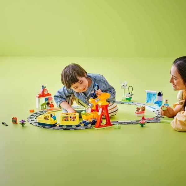 LEGO DUPLO My Town 10428 Iso interaktiivinen yhteisöjuna - Leluja pienille lapsille 3-vuotiaasta alkaen