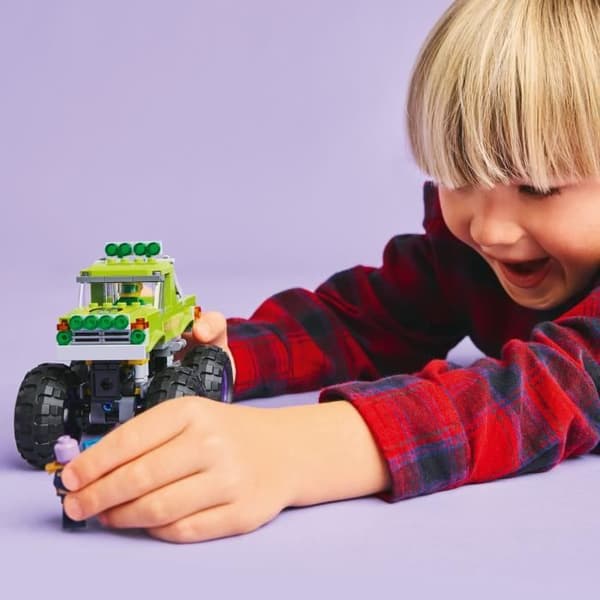LEGO | Marvel 76312 Hulk vs. Thanos -maasturirakennussetti 7-vuotiaille ja sitä vanhemmille pojille