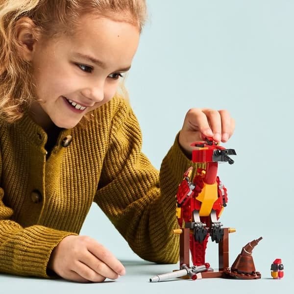 LEGO Harry Potter 76448 Fumseck: Dumbledores Fenix - Leksak för flickor från 8 år