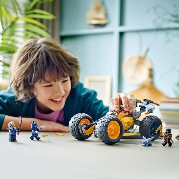 LEGO NINJAGO 71811 Arins Ninja Off-Road Buggy, Sæt med Drage og 4 Minifigurer
