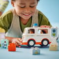 Miniatyrbild 4 av 6: LEGO DUPLO 10447 Ambulans och förare - Interaktiv leksak för barn från 2 år