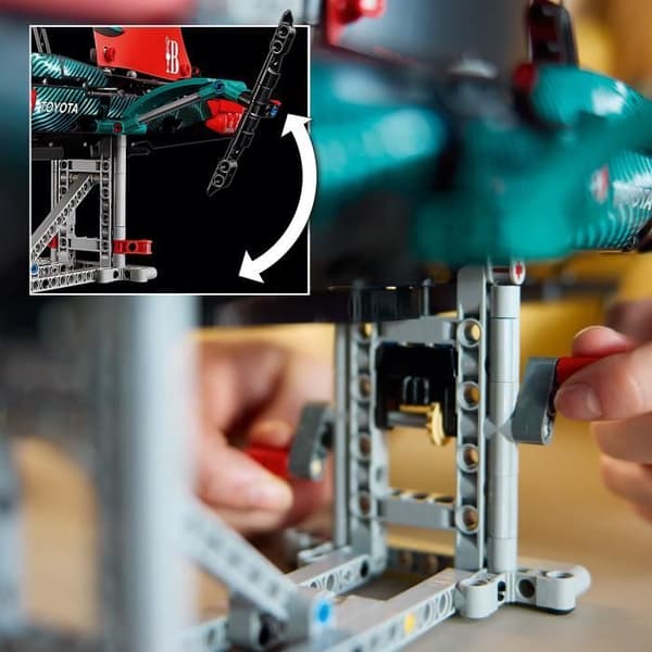 LEGO Technic 42174 Jahti Emirates Team New Zealand AC75 - Aikuisille - Rakennussarja