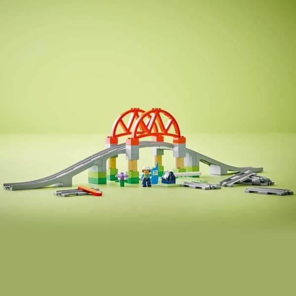 LEGO DUPLO My Town 10426 Laajennussetti: Junaradat ja silta - Varhaisoppimisen lelut