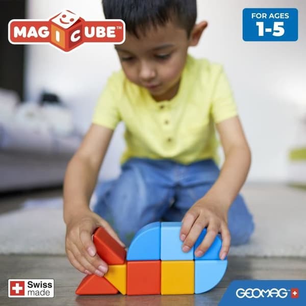 Magneettiset palikoiden - GEOMAG - Magicube 208 - 9 palaa - Erilaisia muotoja - Eläimet - Kierrätysmuovi