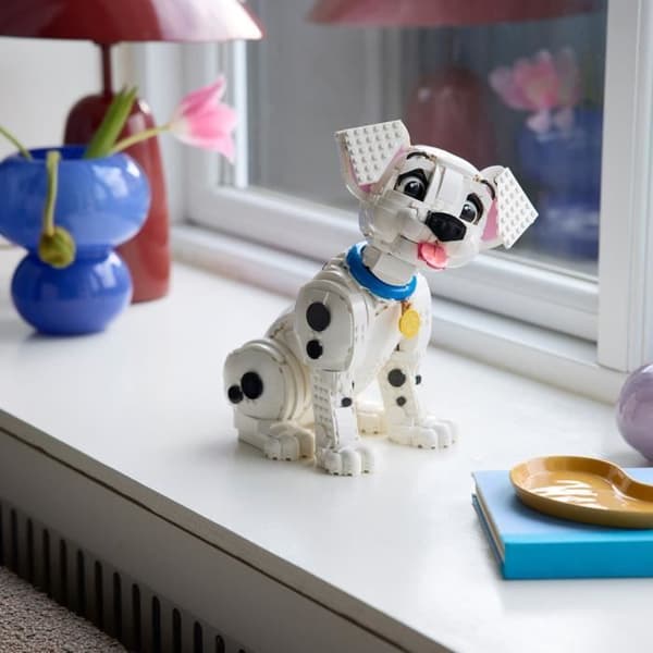 LEGO Disney 43269 101 Dalmatiner Valpen - Byggset för Vuxna med Hund