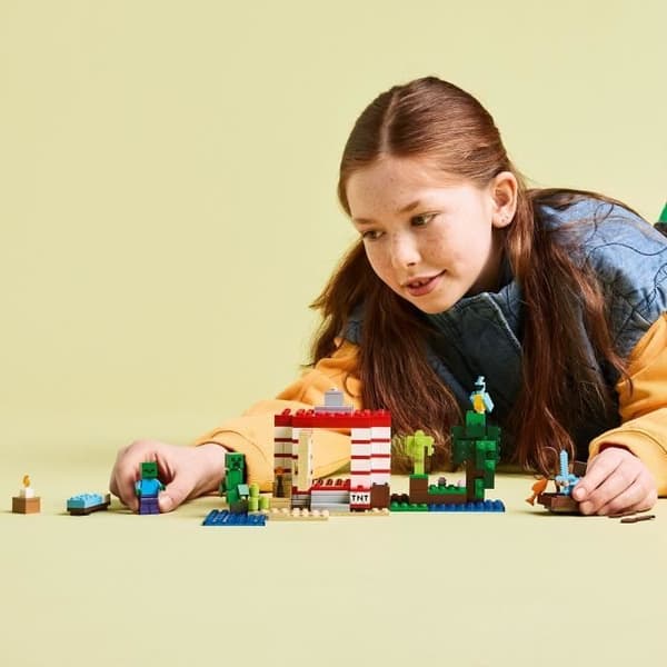 LEGO Minecraft 21275 Huset Av TNT I Djungeln - Byggset För Flickor 8 År