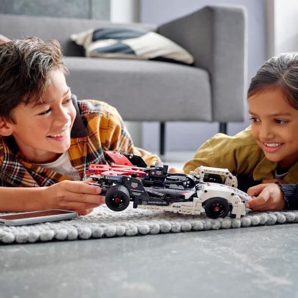 LEGO 42137 Technic Formula E Porsche 99X elektrisk, racerbilsleksak, byggbar modell, pojkar och flickor från 9 år och uppåt