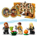 Miniatyrbild 4 av 6: LEGO® Harry Potter 76412 Hufflepuff House Crest - Leksak med minifigurer och Hogwarts slottsdekor