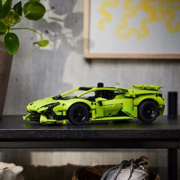 LEGO Technic Bilmodell Lamborghini Huracan 42161