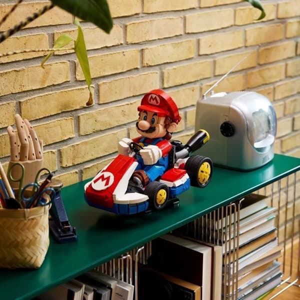 LEGO Mario Kart 72037 Mario Och Standardkartar - Byggsats För Vuxna – Figurin