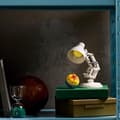 Miniatyrbillede 3 af 6: LEGO Ideas 21357 Disney Pixar Luxo Jr. - Samlarbyggset för vuxna - Dekoration
