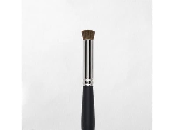 Rembrandt Pastel Brush Series 401 No. 8