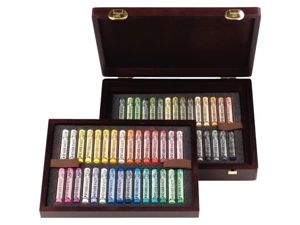 Rembrandt Soft pastel wooden box set Landscape Selection Deluxe | 60 whole pastels