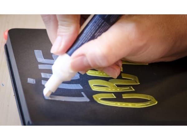 Sakura Sketch/notebook black paper | 13 x 21 cm, 140 g, 80 pages