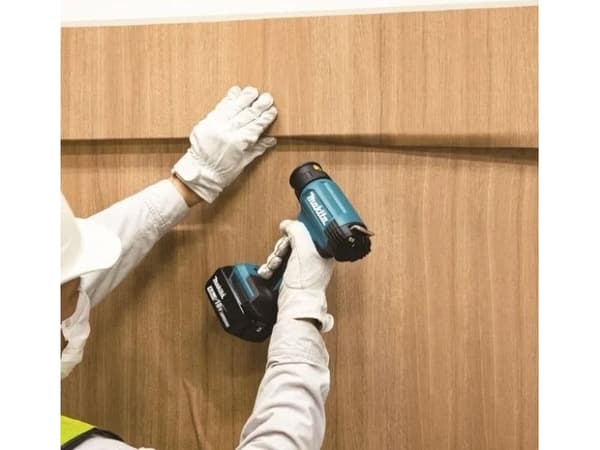 MAKITA.VARMEPISTOL 18V DHG180ZK