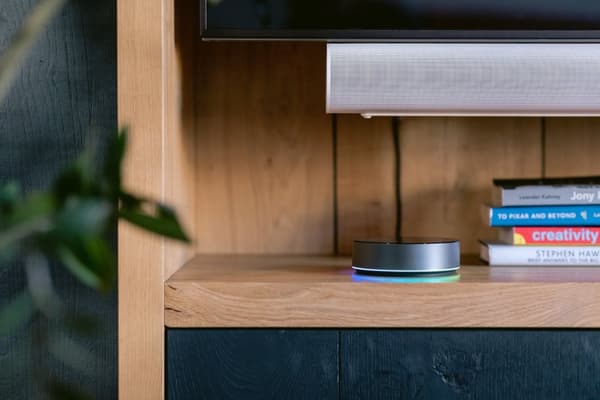 Athom Homey Pro - controller til hjemmeautomatisering, 2023